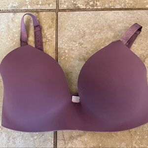 Victoria Secret The T-Shirt Wireless Bra 32DD